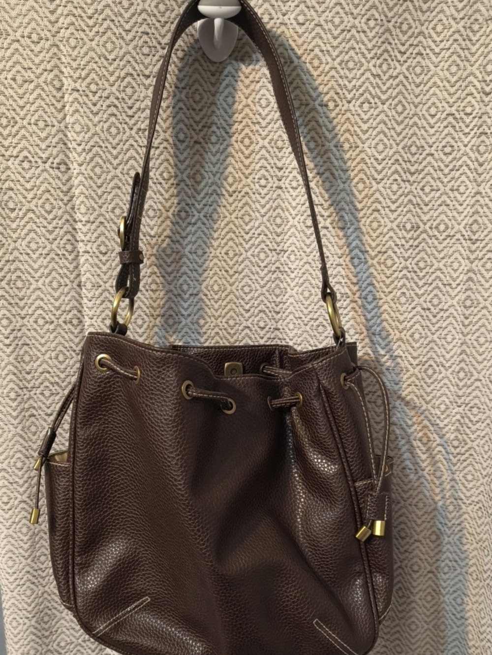 Classic Brown Leather Drawstring Shoulder Bag